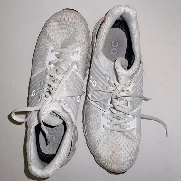 ONCLOUD all white Helion cloudtec sneakers 9.5 - Picture 1 of 5